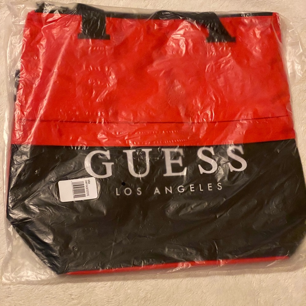 GUESS TOTE BAG - Picture 2 of 5